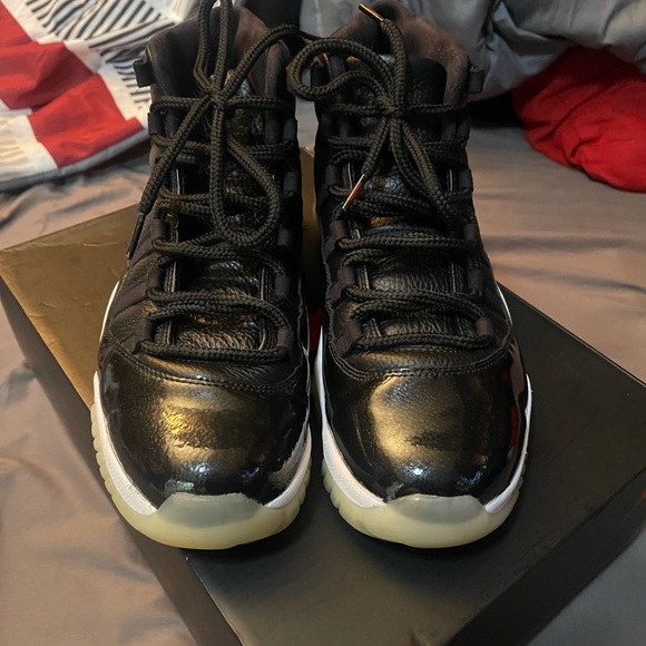 Nike Jordan Retro 11 - Picture 3 of 5